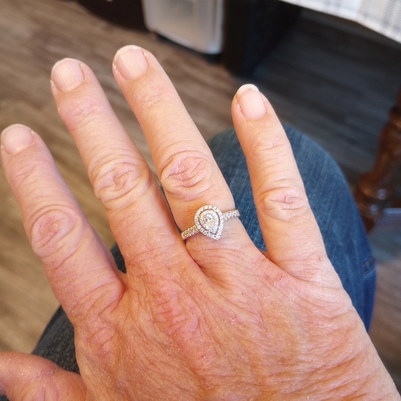 Diamond ring - Picture 2 of 6